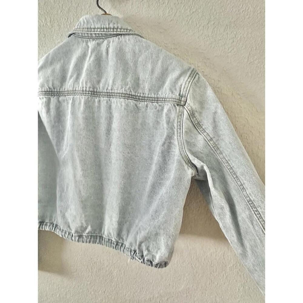 Mono B Women's Light-wash Denim Cropped Jean Jacket Pockets Drawstring Hem Small - Picture 4 of 14